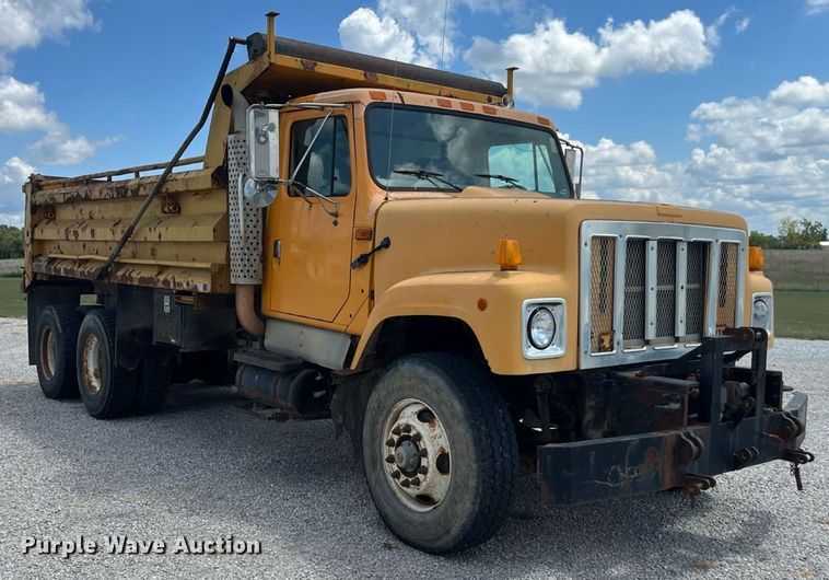 image for item ED2191 2002 International 2554 dump truck