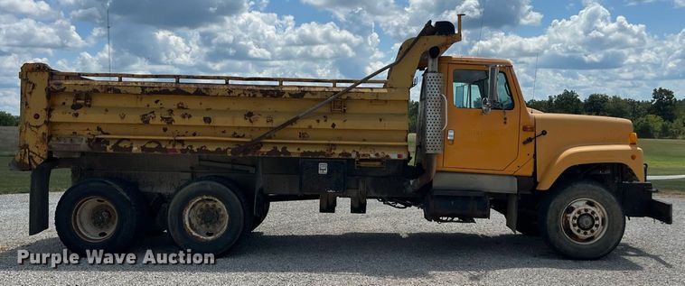 image for item ED2191 2002 International 2554 dump truck