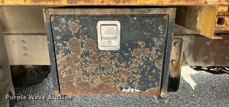 image for item ED2191 2002 International 2554 dump truck