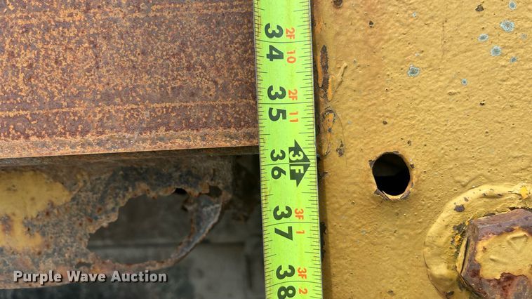 image for item ED2191 2002 International 2554 dump truck