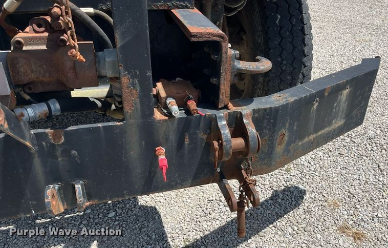 image for item ED2191 2002 International 2554 dump truck