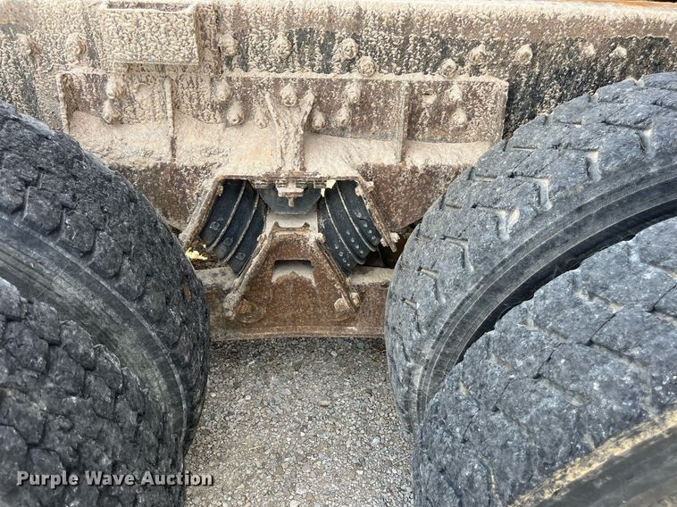 image for item ED2191 2002 International 2554 dump truck