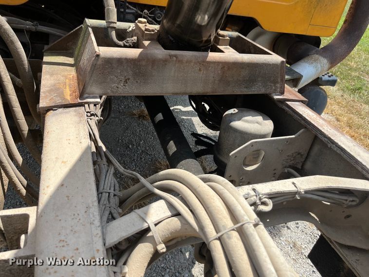 image for item ED2191 2002 International 2554 dump truck