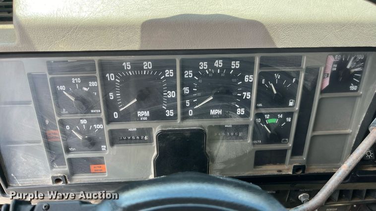 image for item ED2191 2002 International 2554 dump truck