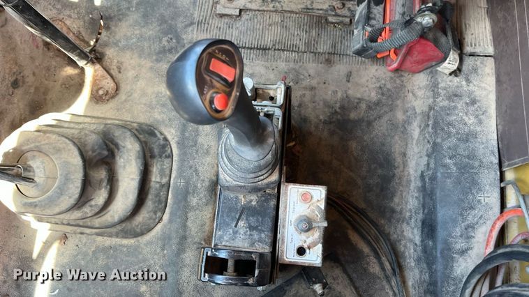 image for item ED2191 2002 International 2554 dump truck