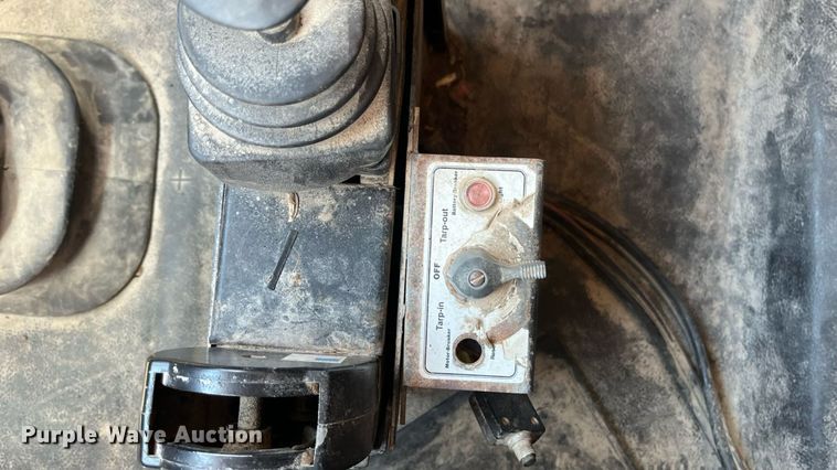 image for item ED2191 2002 International 2554 dump truck