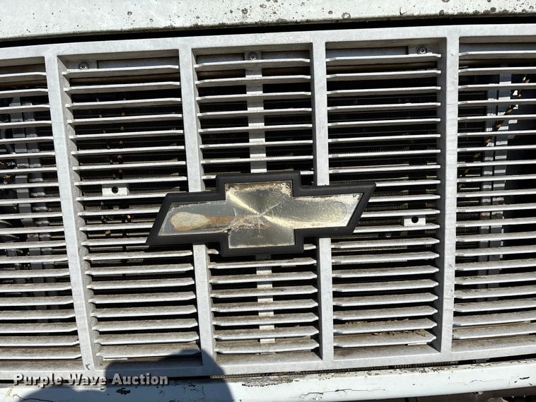 image for item ED2198 1994 Chevrolet Kodiak C6500 tack distributor truck