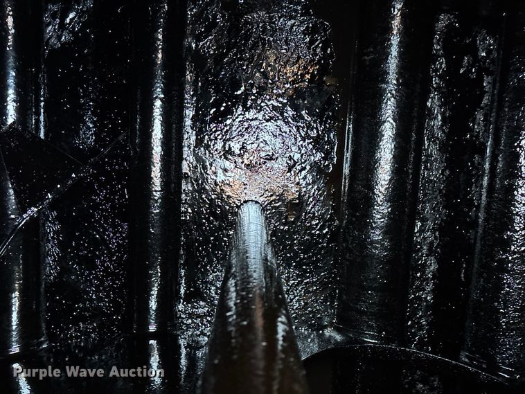 image for item ED2198 1994 Chevrolet Kodiak C6500 tack distributor truck