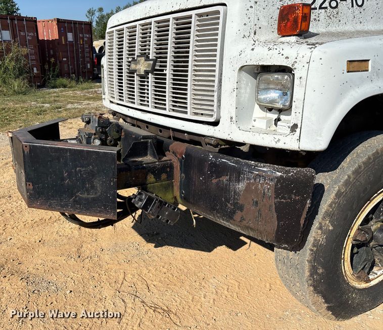 image for item ED2198 1994 Chevrolet Kodiak C6500 tack distributor truck