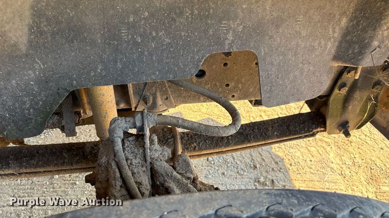 image for item ED2198 1994 Chevrolet Kodiak C6500 tack distributor truck