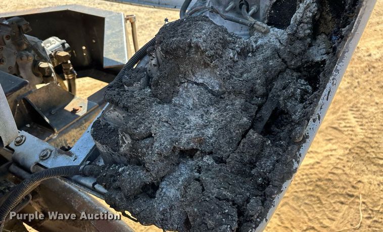 image for item ED2198 1994 Chevrolet Kodiak C6500 tack distributor truck