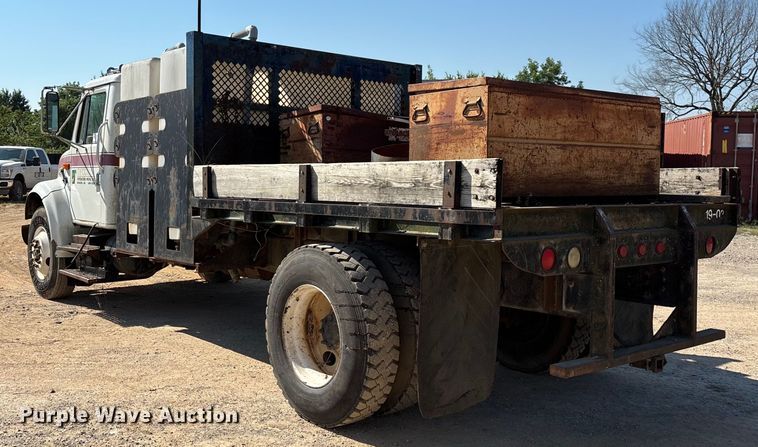 image for item ED2199 1995 International 4700 flatbed truck
