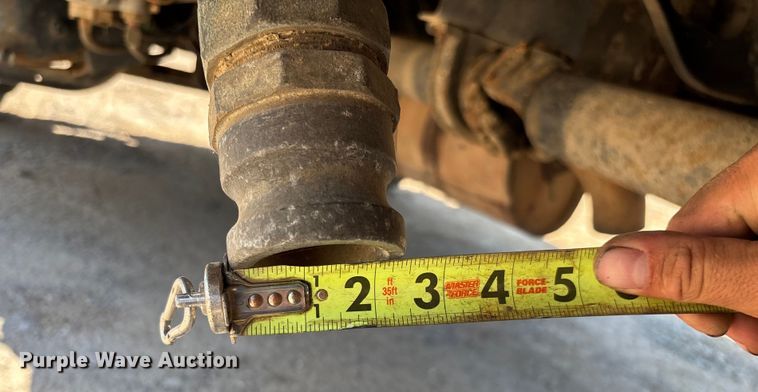 image for item ED2199 1995 International 4700 flatbed truck