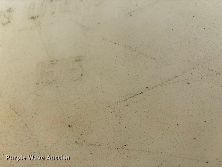 image for item ED2199 1995 International 4700 flatbed truck