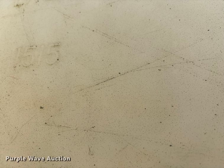 image for item ED2199 1995 International 4700 flatbed truck