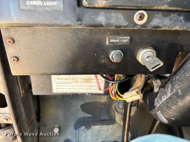 image for item ED2199 1995 International 4700 flatbed truck