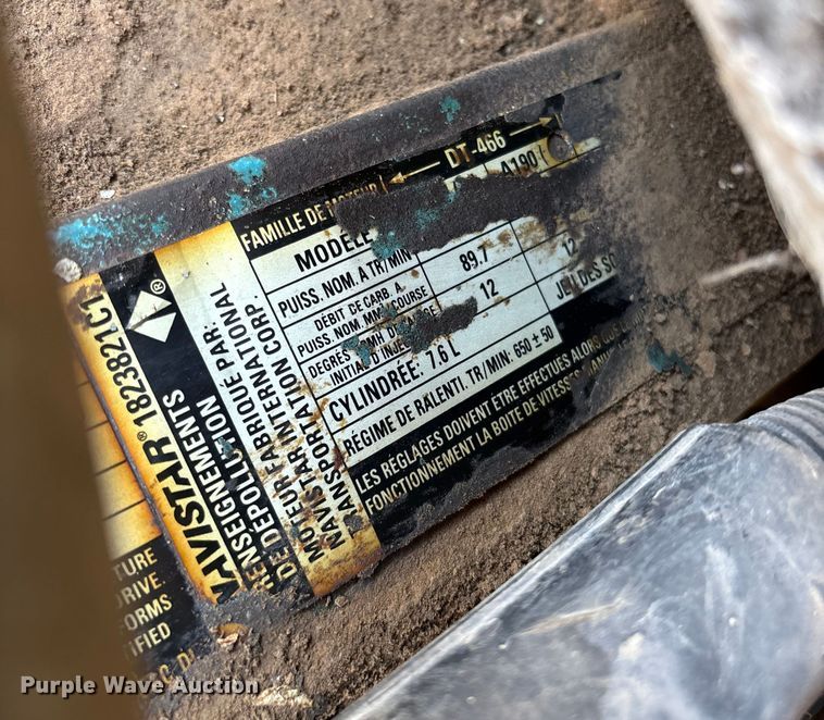 image for item ED2199 1995 International 4700 flatbed truck