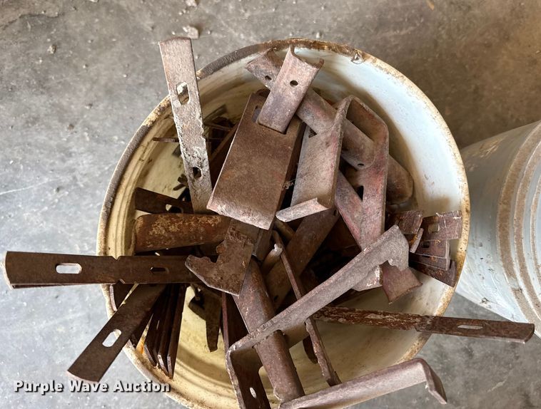 image for item ED4466 Concrete forms