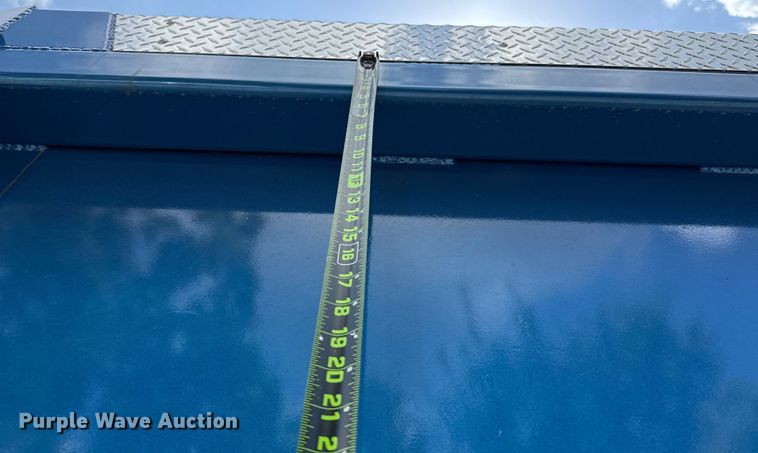 image for item ED5818 2019 Peterbilt 567 dump truck