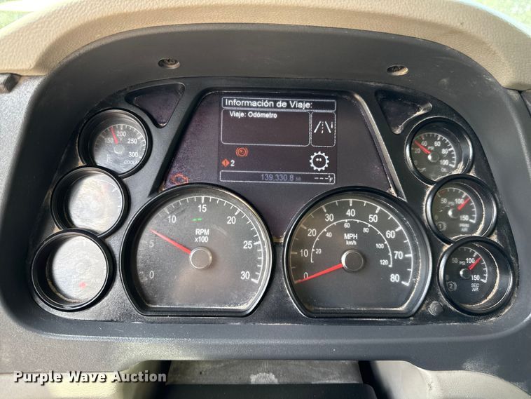 image for item ED5818 2019 Peterbilt 567 dump truck