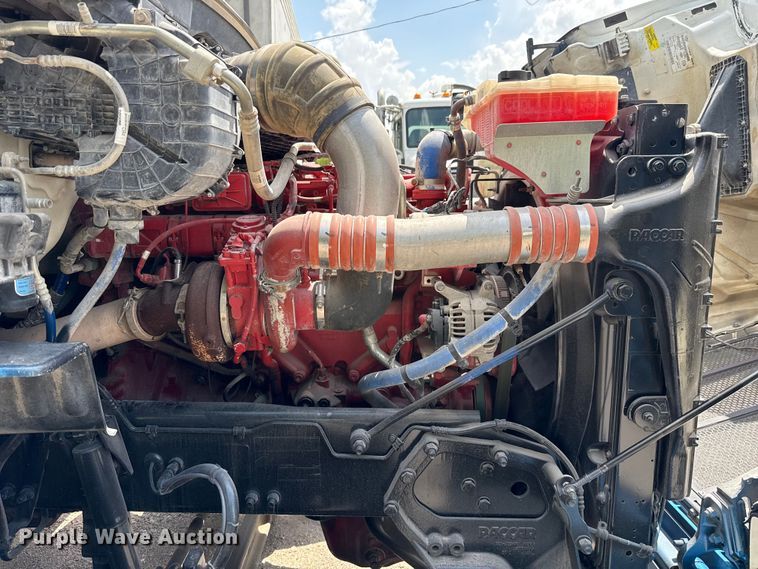 image for item ED5818 2019 Peterbilt 567 dump truck