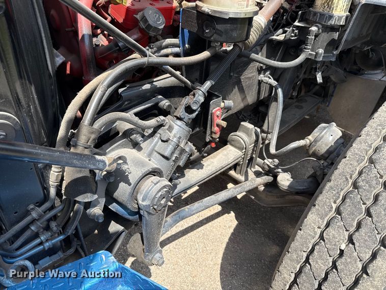 image for item ED5818 2019 Peterbilt 567 dump truck