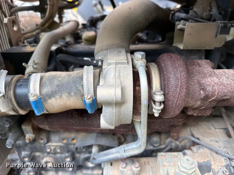 image for item ED5881 2019 Wacker Neuson RC70 single drum vibratory roller