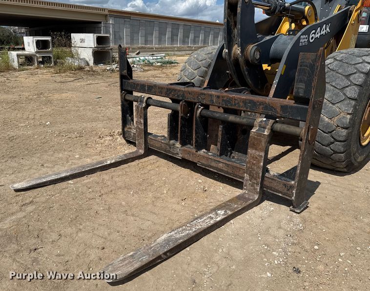 image for item ED5882 2018 John Deere 644K wheel loader