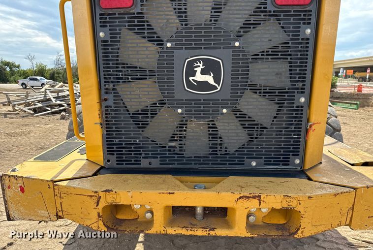 image for item ED5882 2018 John Deere 644K wheel loader