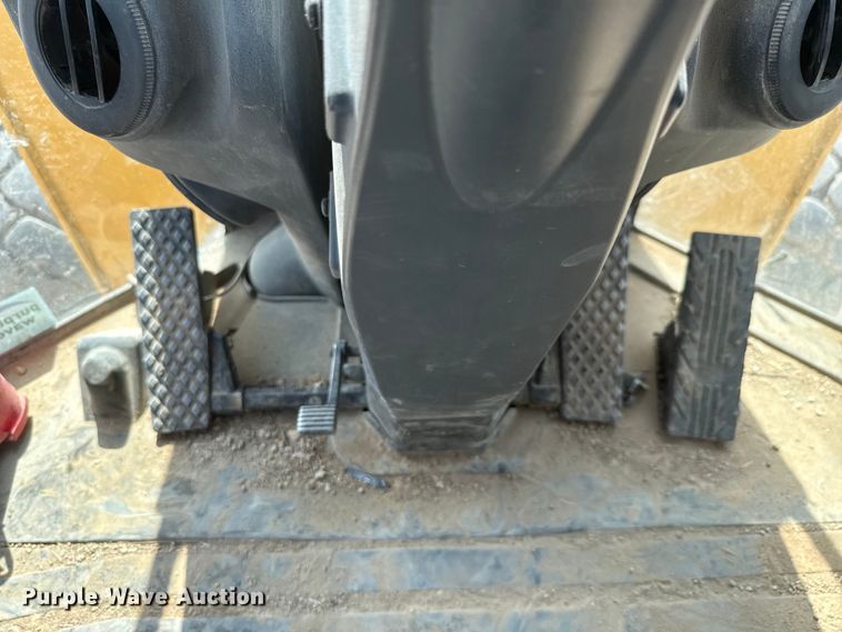 image for item ED5882 2018 John Deere 644K wheel loader