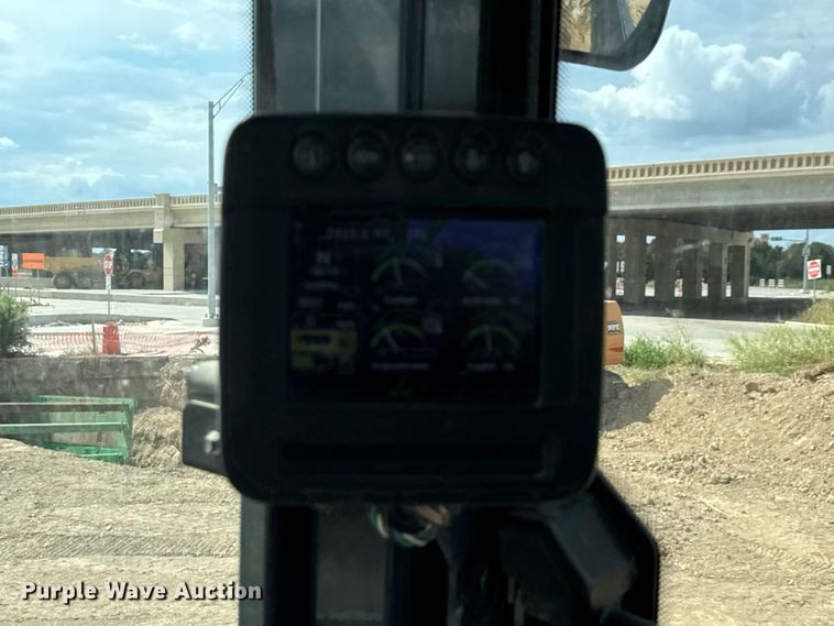 image for item ED5882 2018 John Deere 644K wheel loader