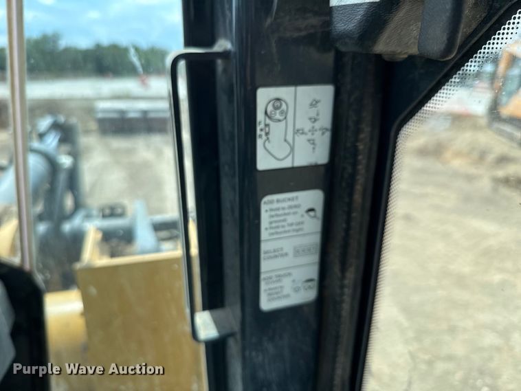 image for item ED5882 2018 John Deere 644K wheel loader