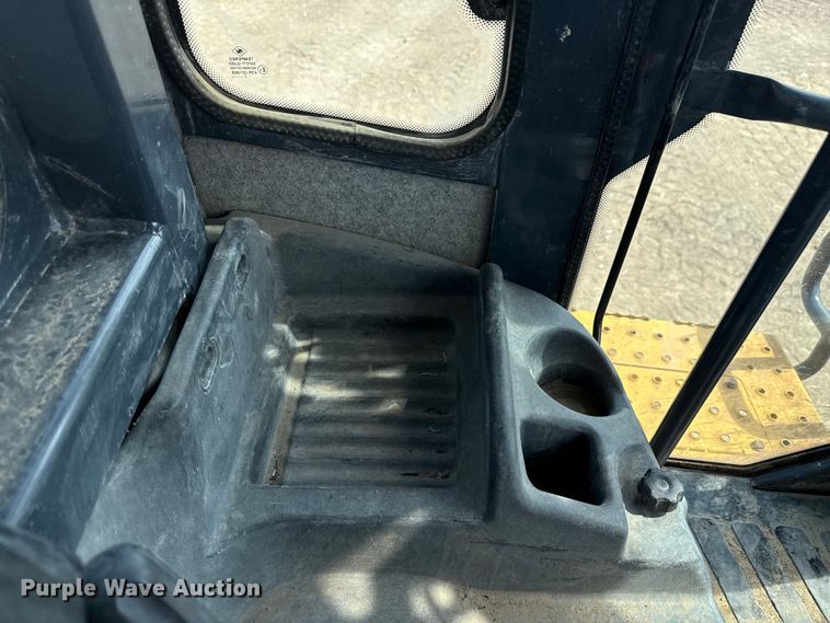 image for item ED5882 2018 John Deere 644K wheel loader