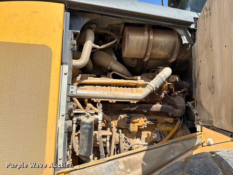 image for item ED5882 2018 John Deere 644K wheel loader