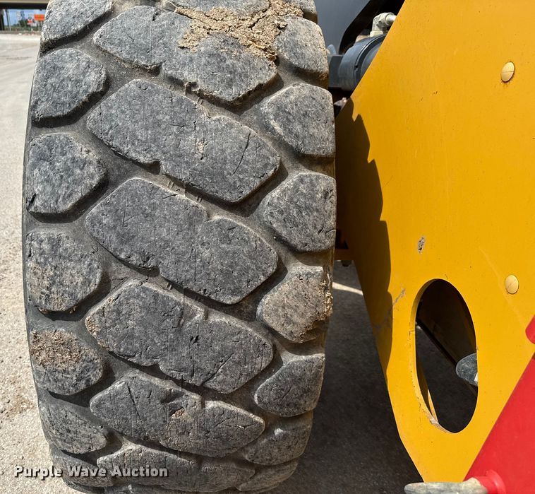 image for item ED5882 2018 John Deere 644K wheel loader