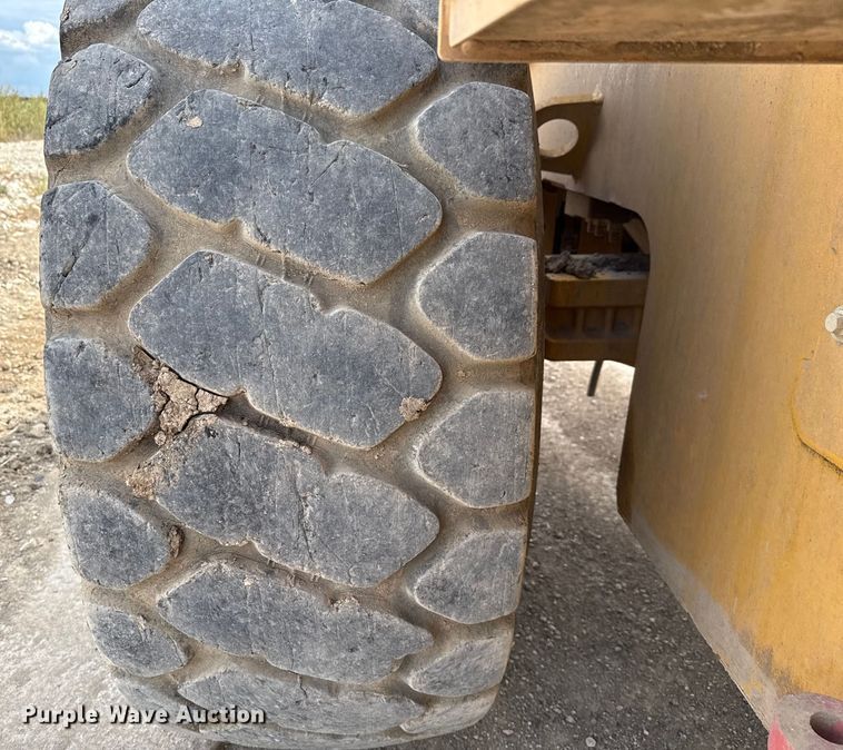 image for item ED5882 2018 John Deere 644K wheel loader