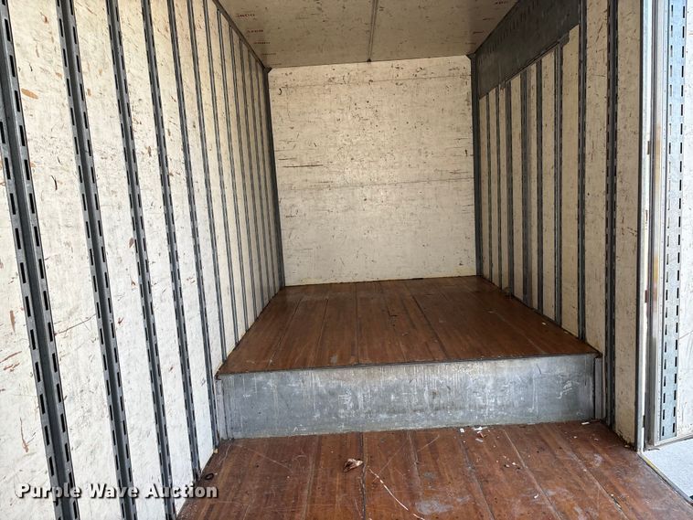 image for item EE3998 1994 Kentucky Manufacturing Company dry van trailer