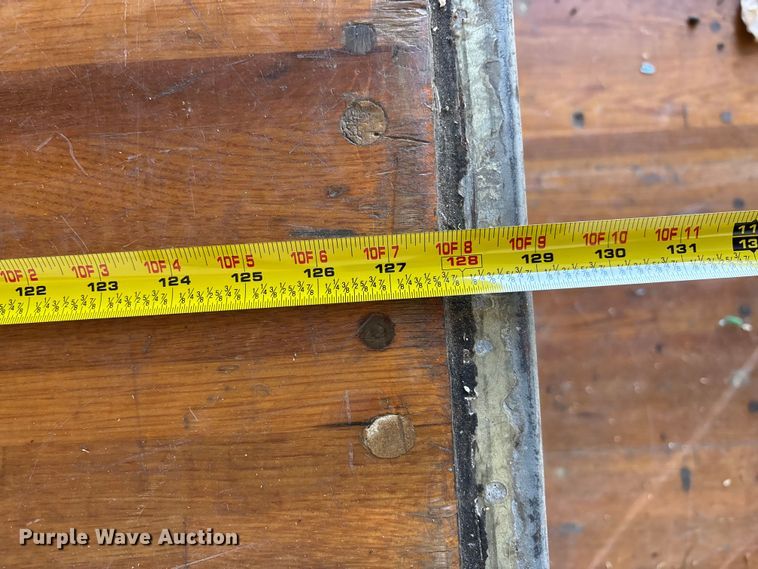 image for item EE3998 1994 Kentucky Manufacturing Company dry van trailer