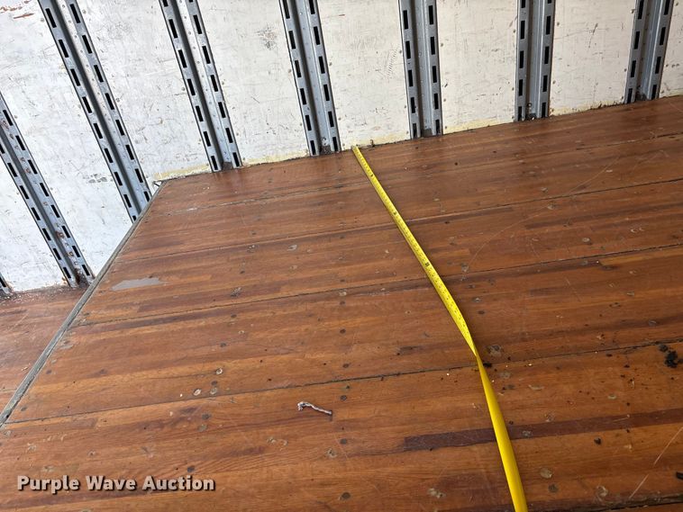 image for item EE3998 1994 Kentucky Manufacturing Company dry van trailer