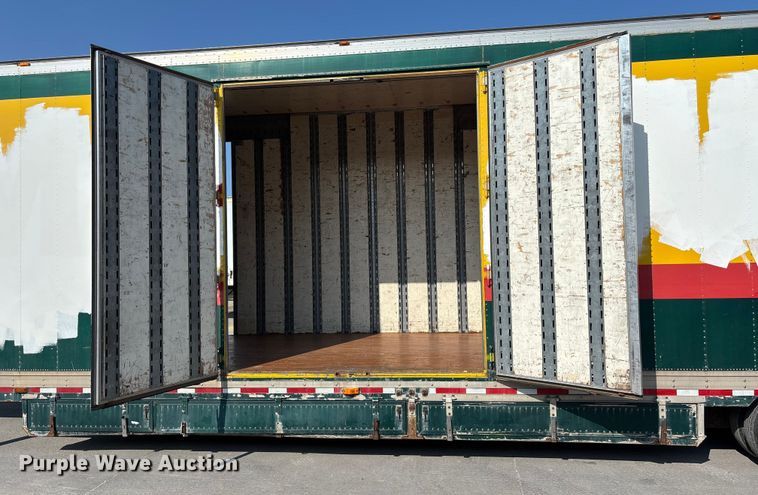 image for item EE3998 1994 Kentucky Manufacturing Company dry van trailer