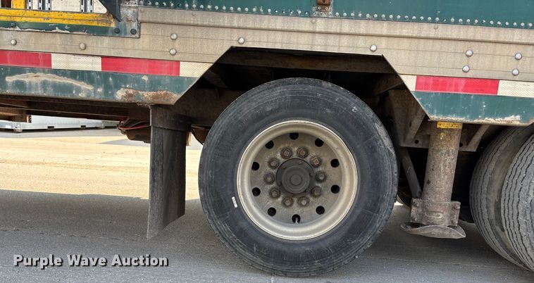 image for item EE3998 1994 Kentucky Manufacturing Company dry van trailer