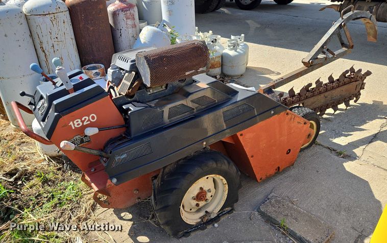 image for item EF1789 Ditch Witch  1820H walk-behind trencher