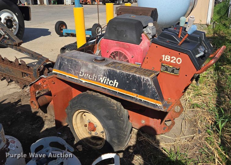 image for item EF1789 Ditch Witch  1820H walk-behind trencher