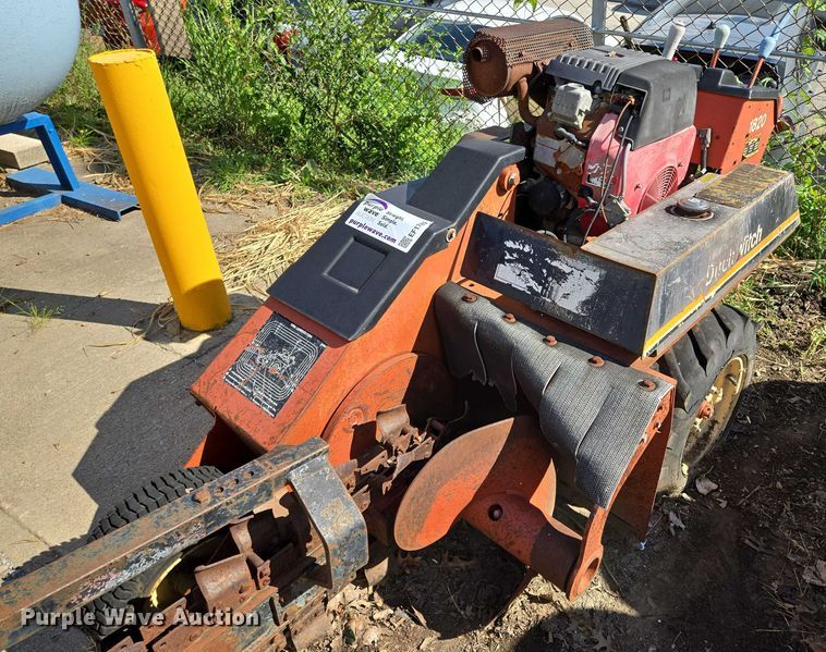 image for item EF1789 Ditch Witch  1820H walk-behind trencher