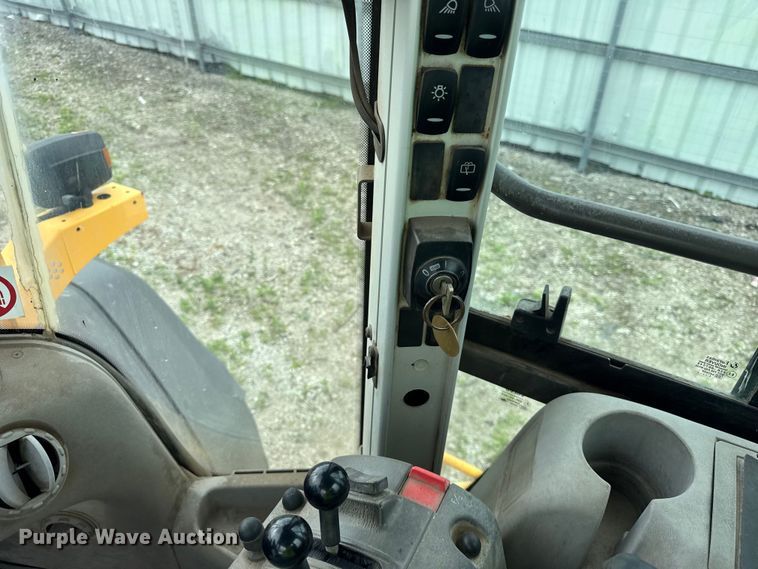 image for item EF2120 2012 Volvo L90F wheel loader