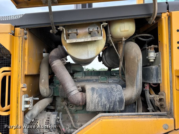 image for item EF2120 2012 Volvo L90F wheel loader