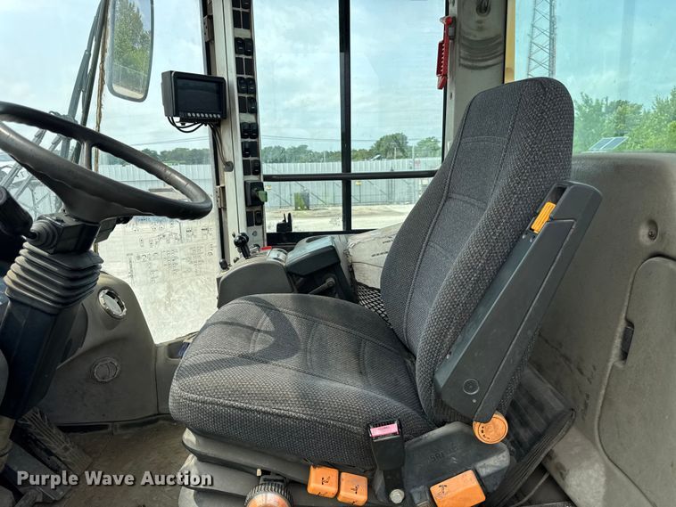 image for item EF2121 2012 Volvo L90F wheel loader