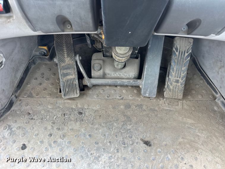 image for item EF2121 2012 Volvo L90F wheel loader