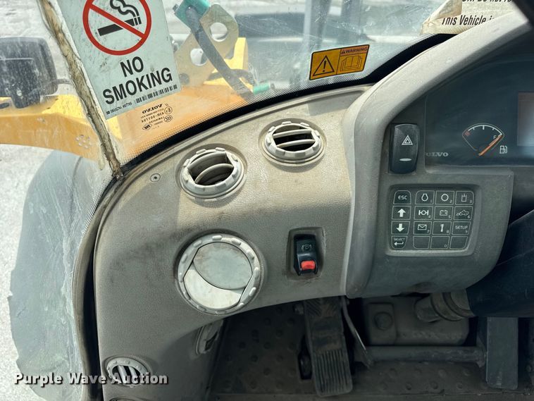 image for item EF2121 2012 Volvo L90F wheel loader