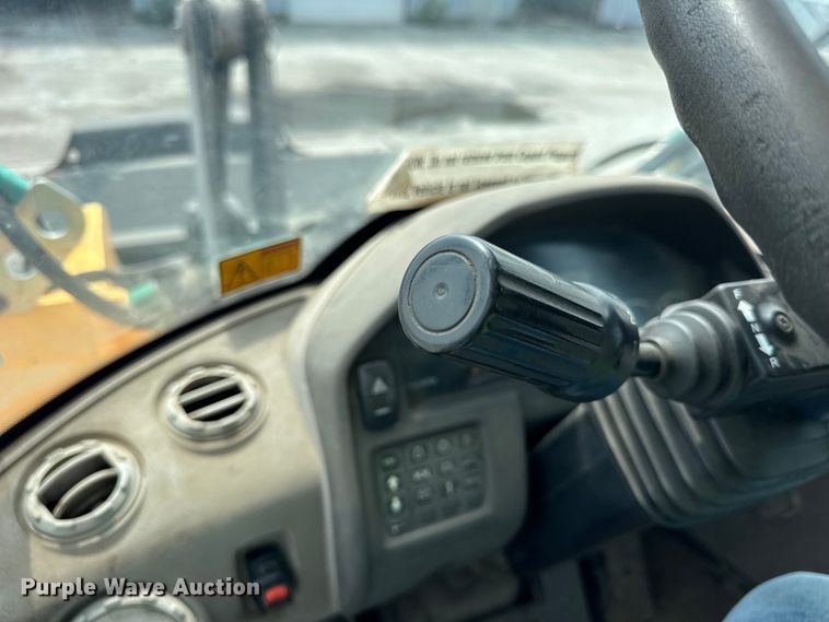 image for item EF2121 2012 Volvo L90F wheel loader